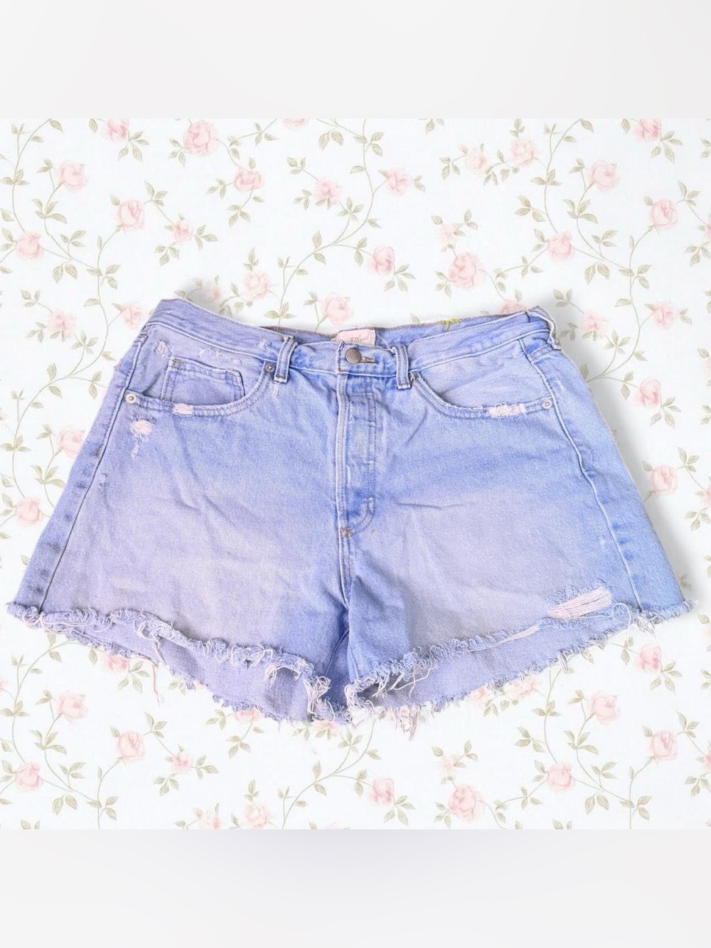 Universal Thread Light Blue Wash Denim Cutoff Shorts